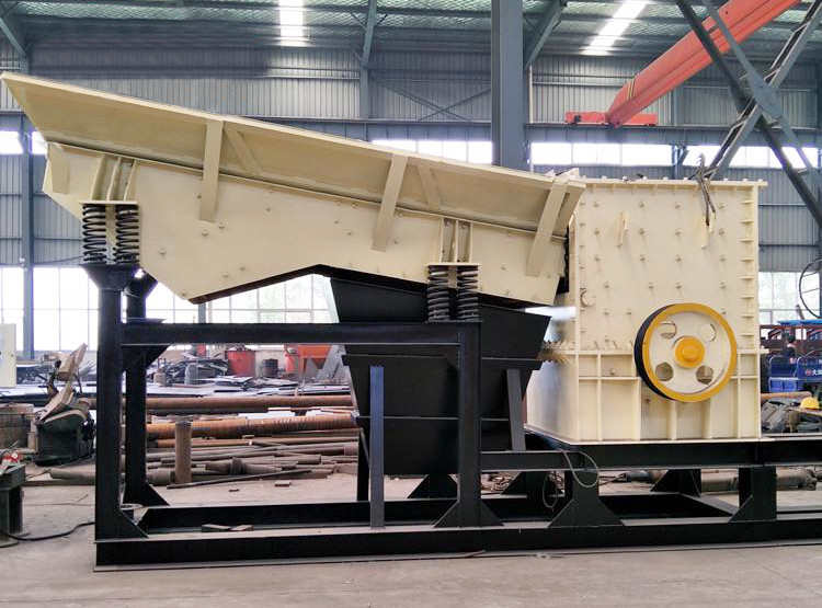 移動(dòng)箱式破碎車